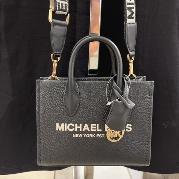 MICHAEL KORS
Mirella Extra-Small XS Shopper XBody Crossbody Bag
NWT - Picture 2 of 16